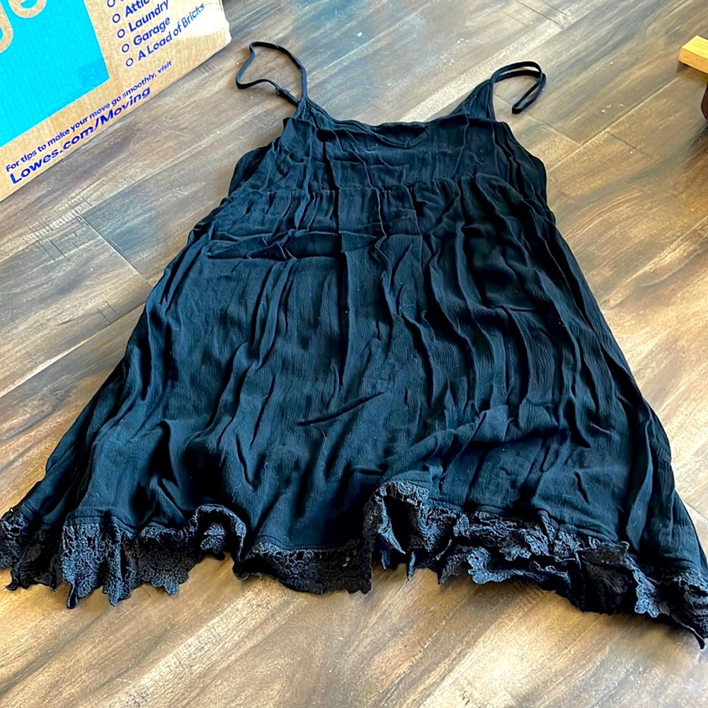 Black lace trim tank top